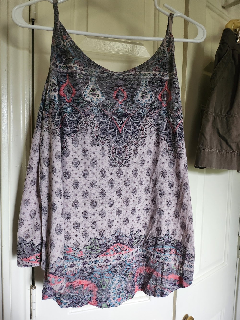 Lightweight Pink Multi Paisley Scoop Neck Camisole